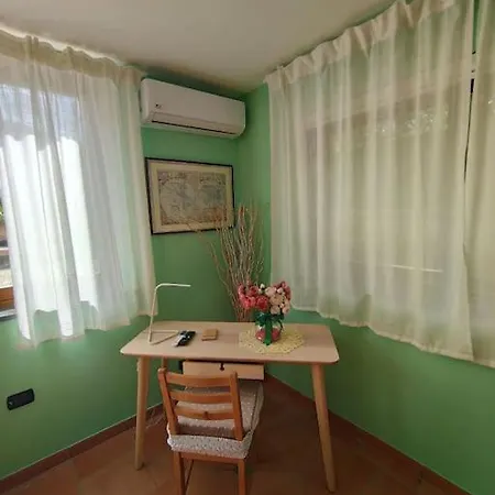 Sorrento Mimosa House *
